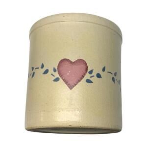 Vintage Robinson Ransbottom Heart Crock USA Made 2 Qt Sponge ware Collectable